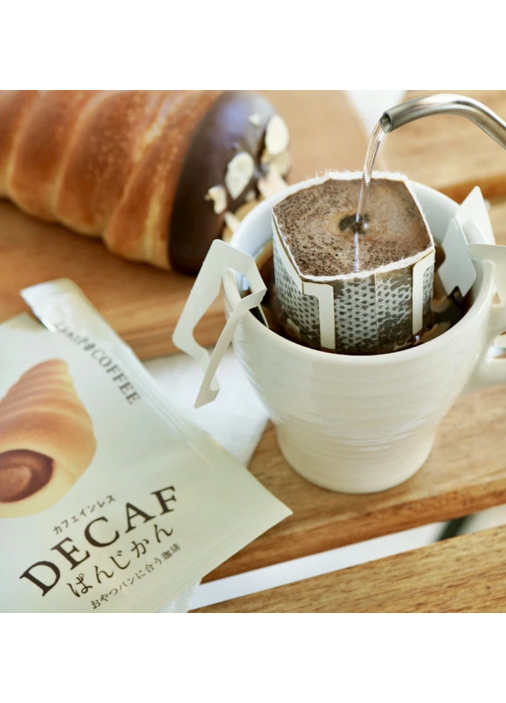 辻本咖啡 • 配甜食麵包的低因咖啡